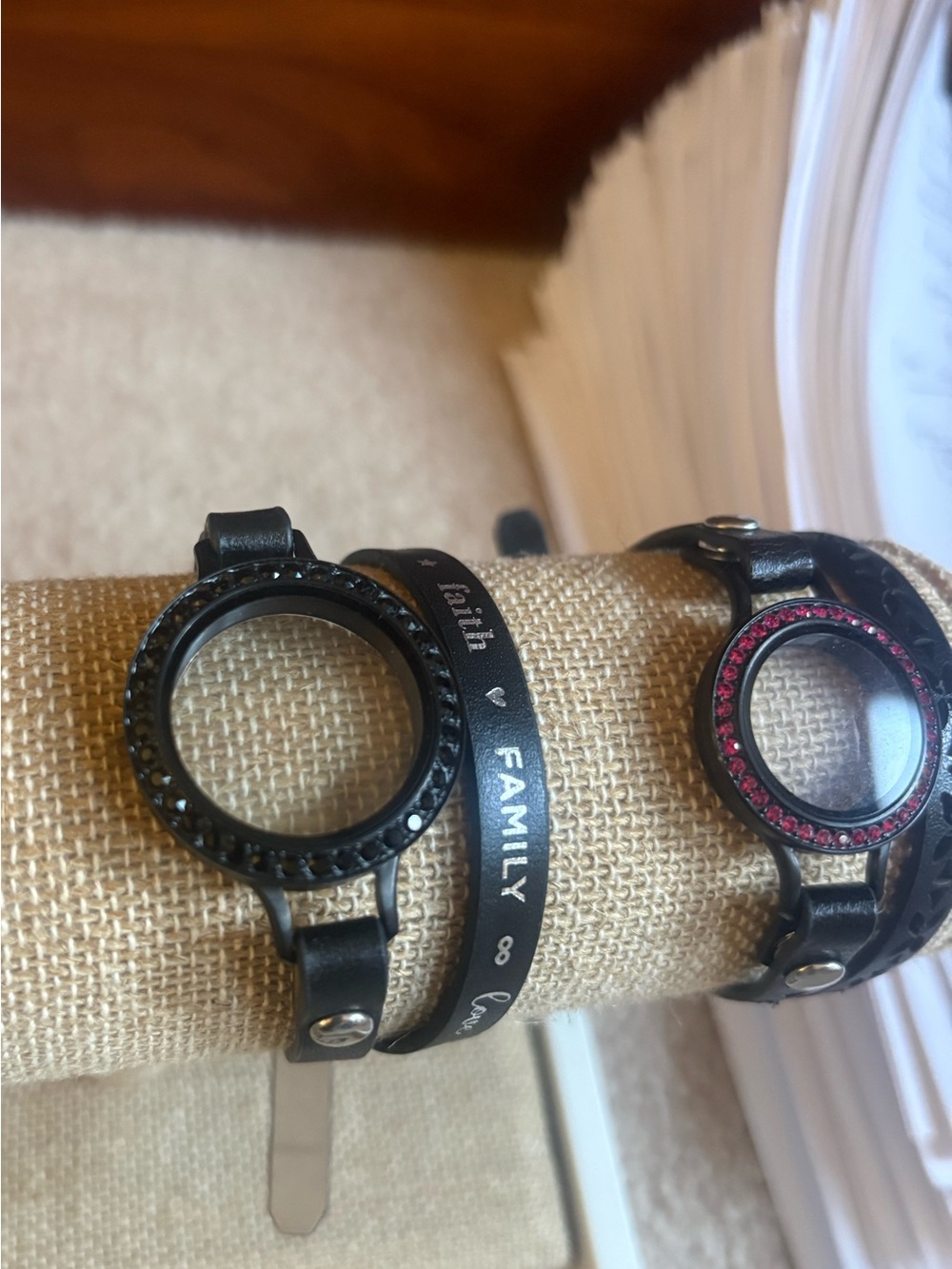 Origami Owl Black Lockets - Picture 6 of 8